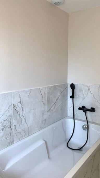 Villa Chic 3 Chambres ,2 Sdb Châtellerault Esterno foto