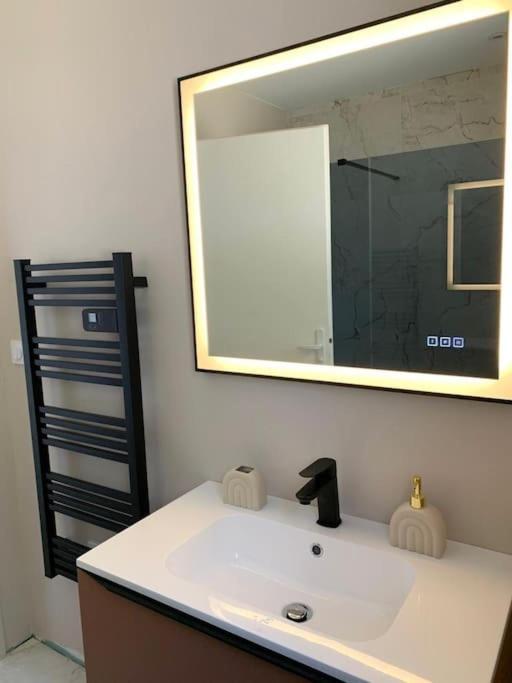Villa Chic 3 Chambres ,2 Sdb Châtellerault Esterno foto